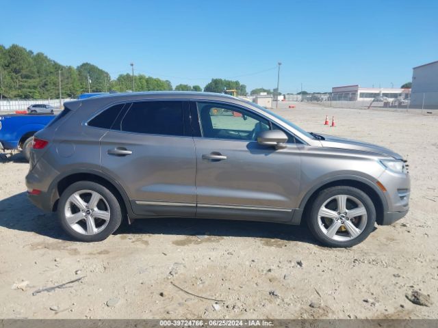 5LMCJ1C96GUJ11237 Lincoln Mkc Premier