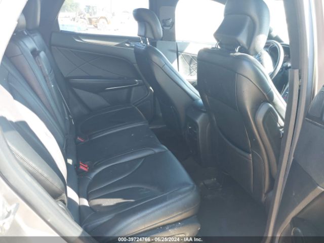 5LMCJ1C96GUJ11237 Lincoln Mkc Premier