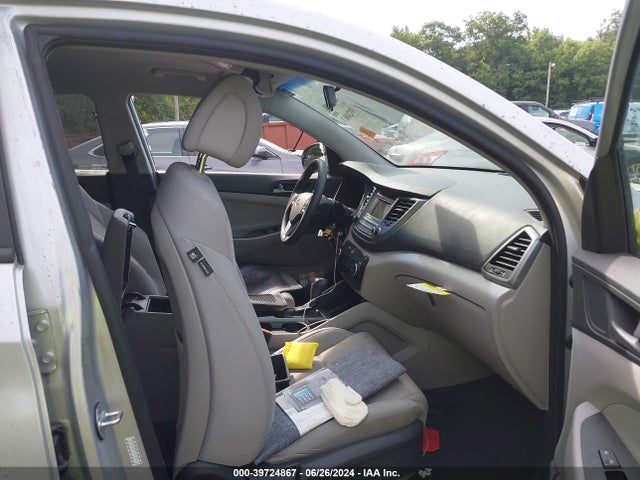 Hyundai TUCSON SE 2017 KM8J23A4XHU469968 Image 5