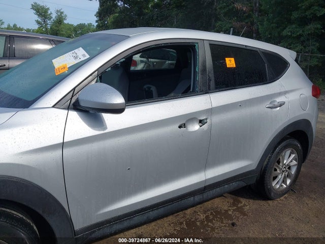 Hyundai TUCSON SE 2017 KM8J23A4XHU469968 Image 6