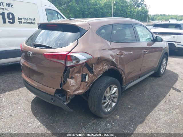 KM8J33A41HU538771 Hyundai TUCSON SE