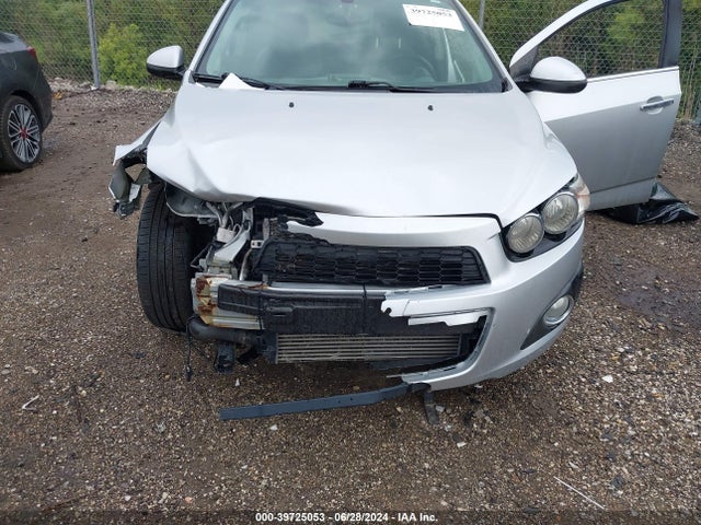 Chevrolet Sonic Ltz Auto 2015 1G1JE6SB4F4121034 Image 6