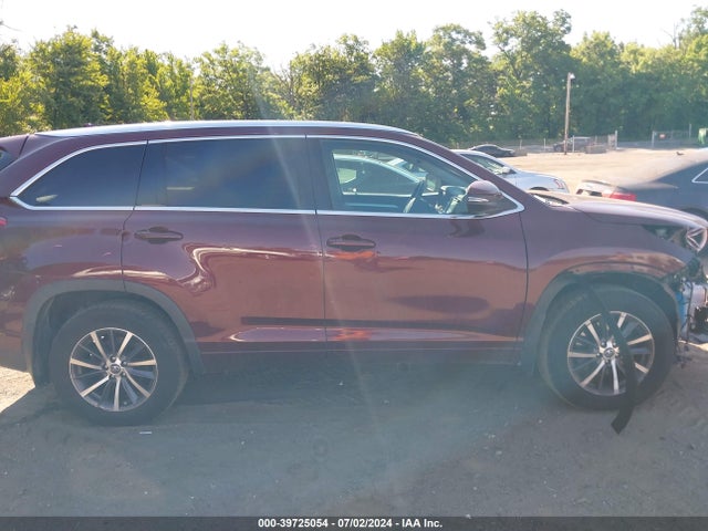 Toyota Highlander Xle 2017 5TDJZRFH1HS404610 Image 13