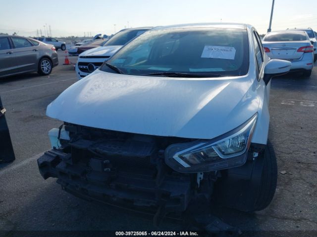 3N1CN8EV4LL806354 Nissan Versa Sv Xtronic Cvt