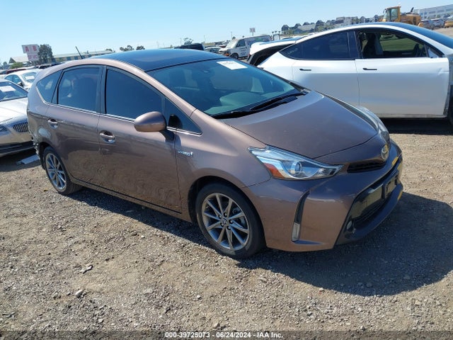 Toyota Prius V Five 2015 JTDZN3EU9FJ033720 Image 1