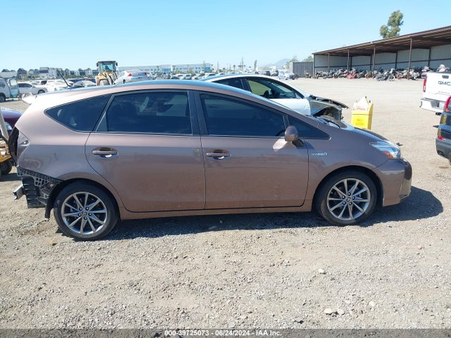 Toyota Prius V Five 2015 JTDZN3EU9FJ033720 Image 14
