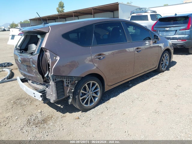 Toyota Prius V Five 2015 JTDZN3EU9FJ033720 Image 4