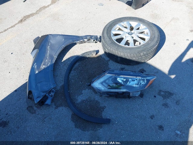Nissan ROGUE SV 2017 KNMAT2MV1HP568208 Image 12