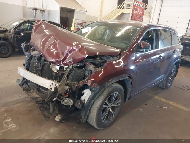 Toyota Highlander Xle V6 2016 5TDJKRFH0GS301407 Image 2