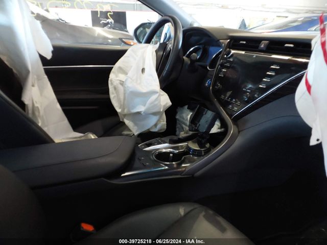 4T1B21HK8JU508656 Toyota Camry Hybrid Xle