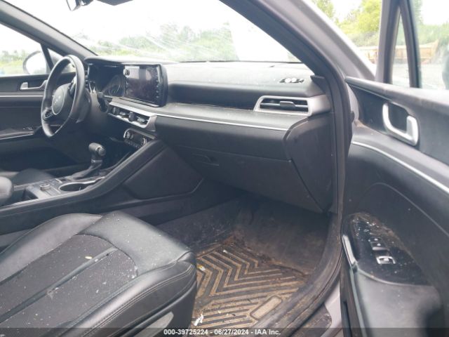 5XXG64J24NG143172 KIA K5 Gt-line