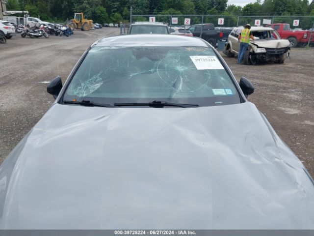 5XXG64J24NG143172 KIA K5 Gt-line