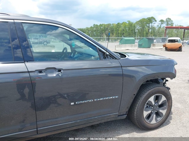 Jeep Grand Cherokee 4xe 2024 1C4RJYB67RC132284 Image 18