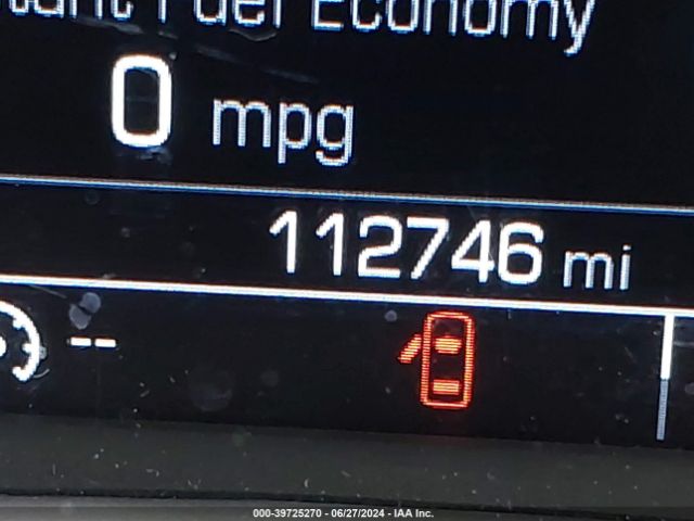 2GNAXVEV8J6121070 Chevrolet Equinox Premier