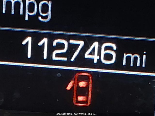 2GNAXVEV8J6121070 Chevrolet Equinox Premier