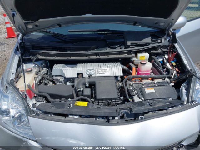 JTDKN3DU9E0375496 Toyota Prius Two