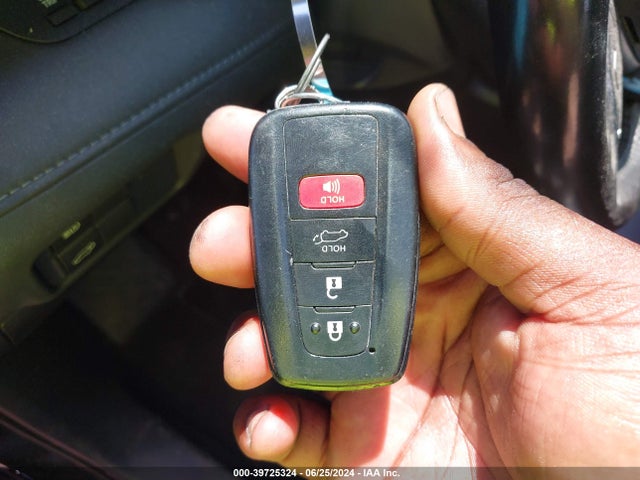 Toyota Highlander Xle 2021 5TDGZRAH4MS516152 Image 11