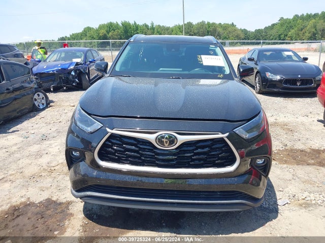 Toyota Highlander Xle 2021 5TDGZRAH4MS516152 Image 12
