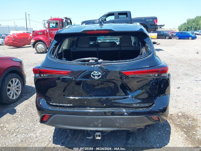 Toyota Highlander Xle 2022 5TDGZRBHXNS253276 Image 17