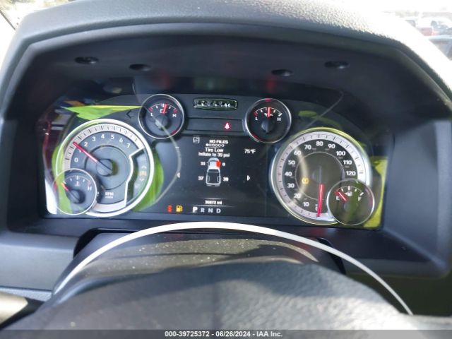 1C6RR6LT4LS154118 RAM 1500 Classic Warlock  4x2 5'7 Box