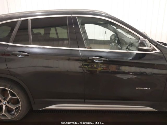WBXHT3C38GP885215 BMW X1 Xdrive28i