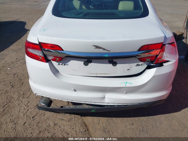 2013 JAGUAR XF SAJWA0E75D8S62800 Photo 5