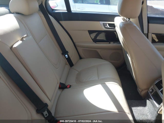 2013 JAGUAR XF SAJWA0E75D8S62800 Photo 7