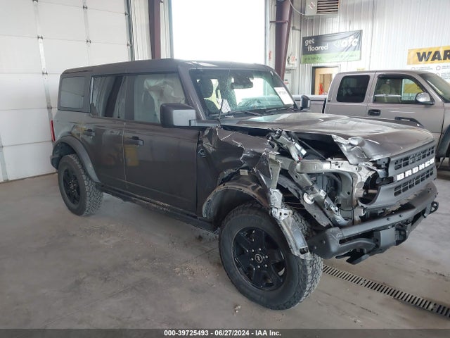 Ford Bronco Black Diamond 2022 1FMEE5BP7NLB08745 Image 1
