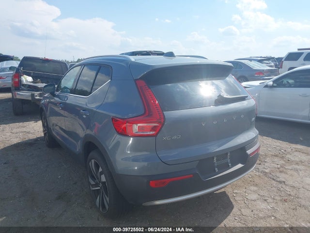 YV4L12UA4P2023074 Volvo Xc40 B5 Ultimate Bright Theme