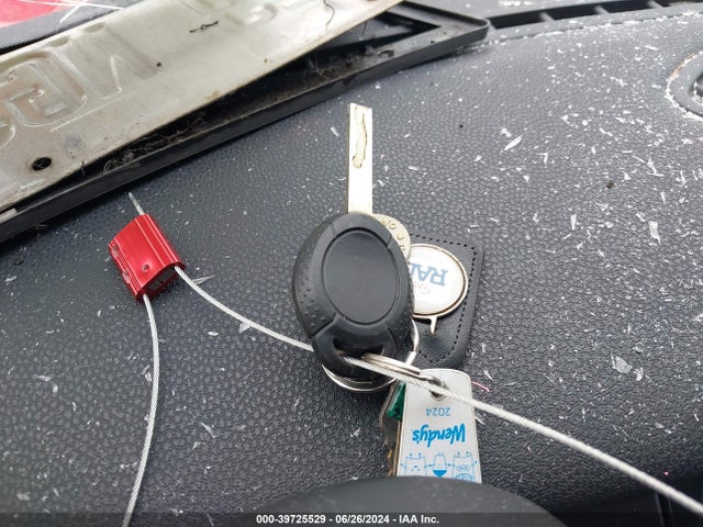 2008 MINI COOPER S WMWRH33548TL97289 Photo 10