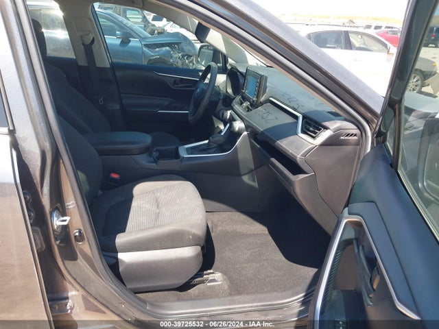 Toyota RAV4 LE 2022 2T3F1RFVXNC272588 Image 5
