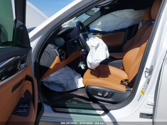 WBA53BJ0XMCF39673 BMW 540I