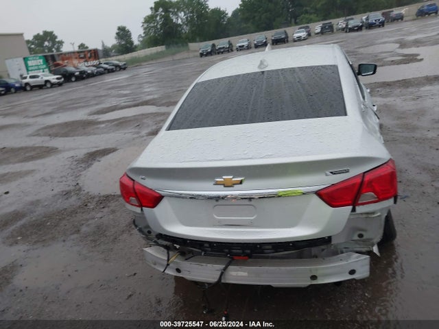 Chevrolet IMPALA 2LZ 2018 2G1125S38J9130093 Image 16