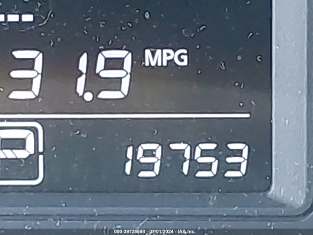 3N1AB7AP8HY238105 Nissan SENTRA S