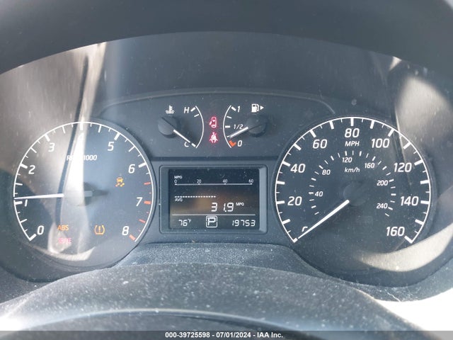 3N1AB7AP8HY238105 Nissan SENTRA S