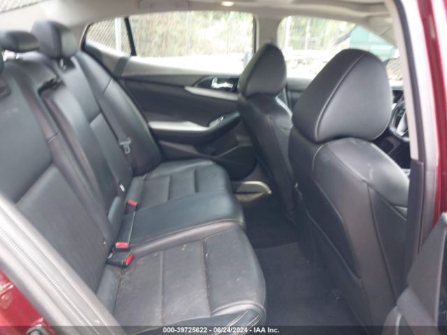 1N4AA6AP6GC401051 Nissan Maxima 3.5 Sl