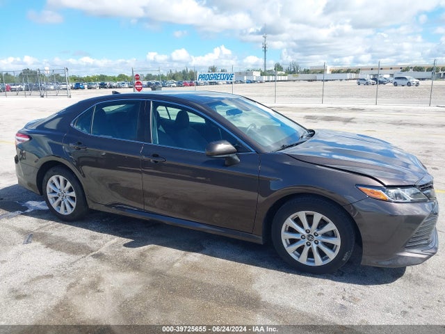 Toyota CAMRY LE 2019 4T1B11HK2KU236870 Image 13