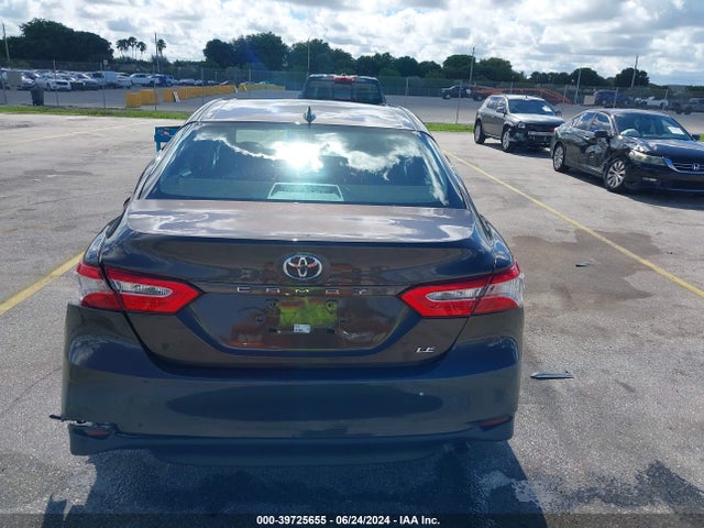 Toyota CAMRY LE 2019 4T1B11HK2KU236870 Image 16