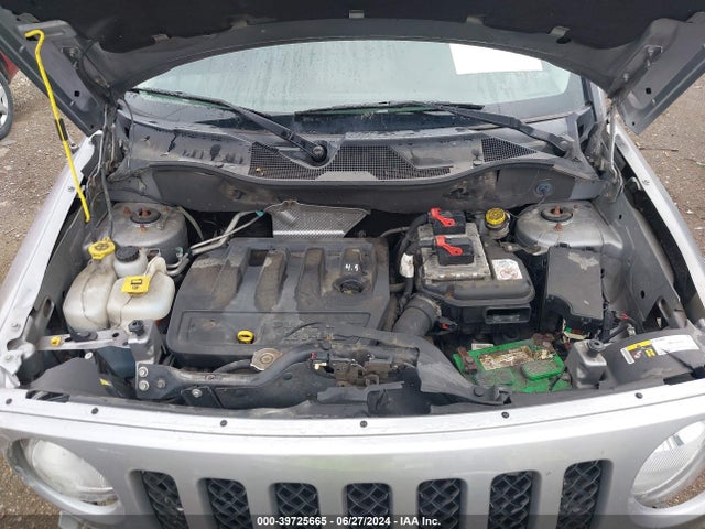 1C4NJRFB8GD647037 Jeep Patriot High Altitude Edition