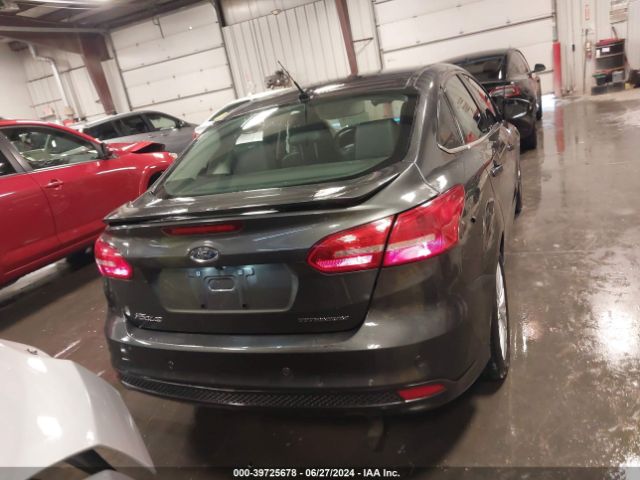 1FADP3J2XHL239179 Ford Focus Titanium
