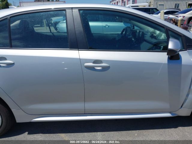 5YFB4MDE9RP140352 Toyota COROLLA LE