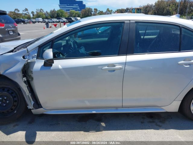 5YFB4MDE9RP140352 Toyota COROLLA LE