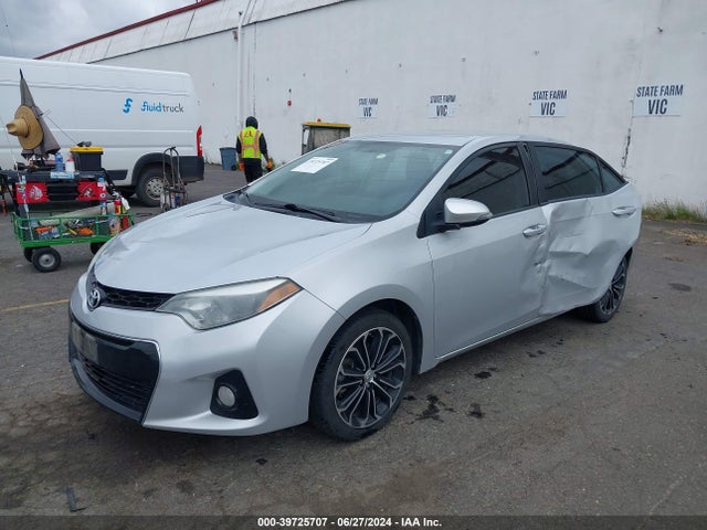 Toyota Corolla S Plus 2015 2T1BURHE0FC327773 Image 2