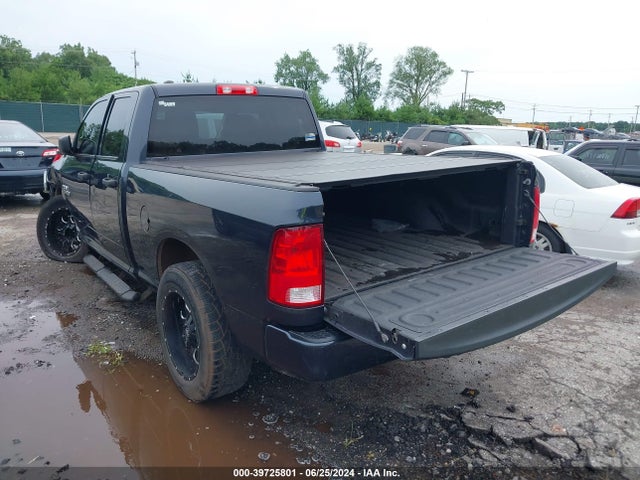 RAM 1500 Express Quad Cab 4x4 6'4 Box 2017 1C6RR7FG4HS845516 Image 3