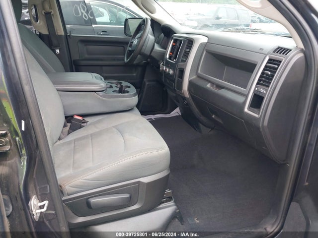 RAM 1500 Express Quad Cab 4x4 6'4 Box 2017 1C6RR7FG4HS845516 Image 5
