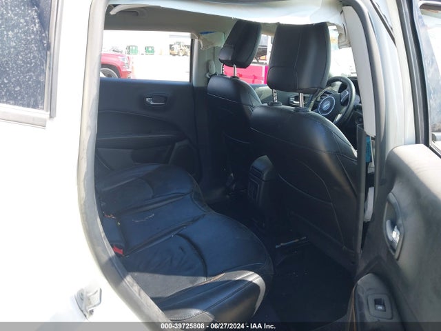 3C4NJCCB7KT769246 Jeep Compass Limited Fwd