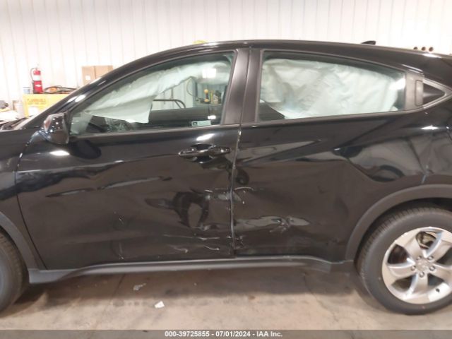 3CZRU6H38MM723427 Honda Hr-v Awd Lx