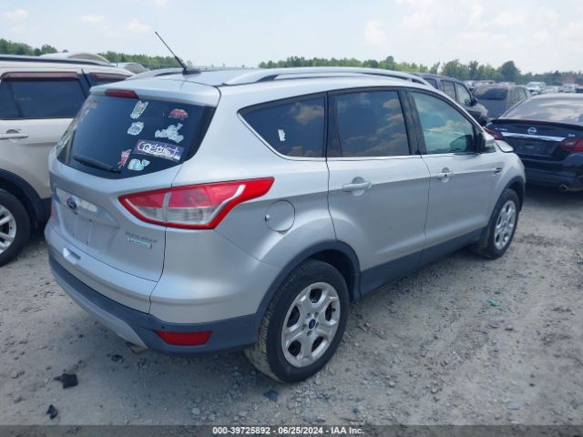 1FMCU0J92GUC62776 Ford Escape Titanium