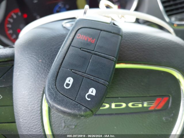 1C4RDHAG0JC443223 Dodge Durango Sxt Rwd