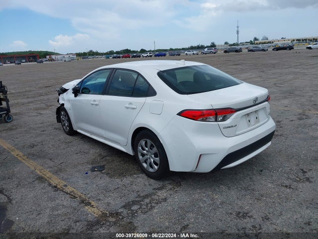 Toyota COROLLA LE 2021 5YFEPMAE1MP164324 Image 3